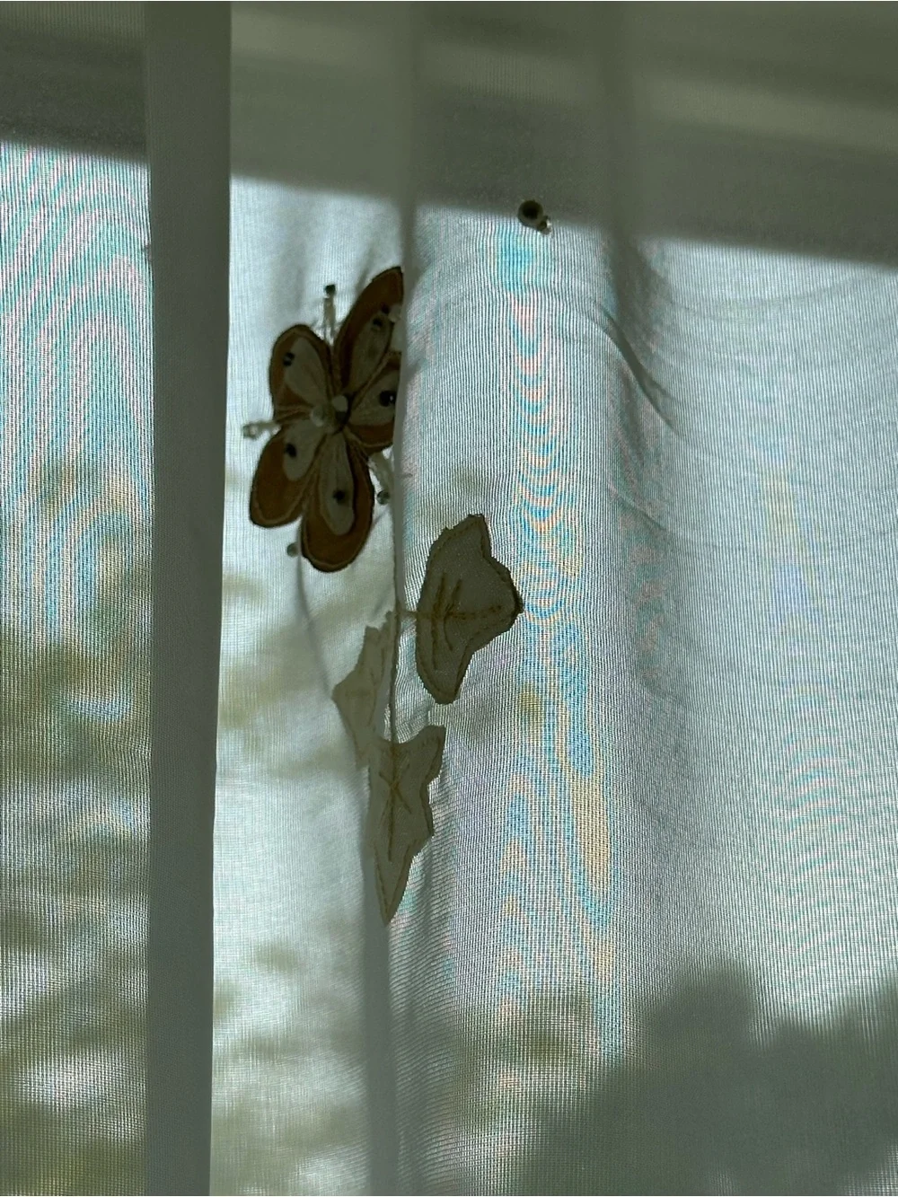 Wamsutta Serena Sheer 84” 4 Panels, (2pairs) in White with Gold/Yellow Applique